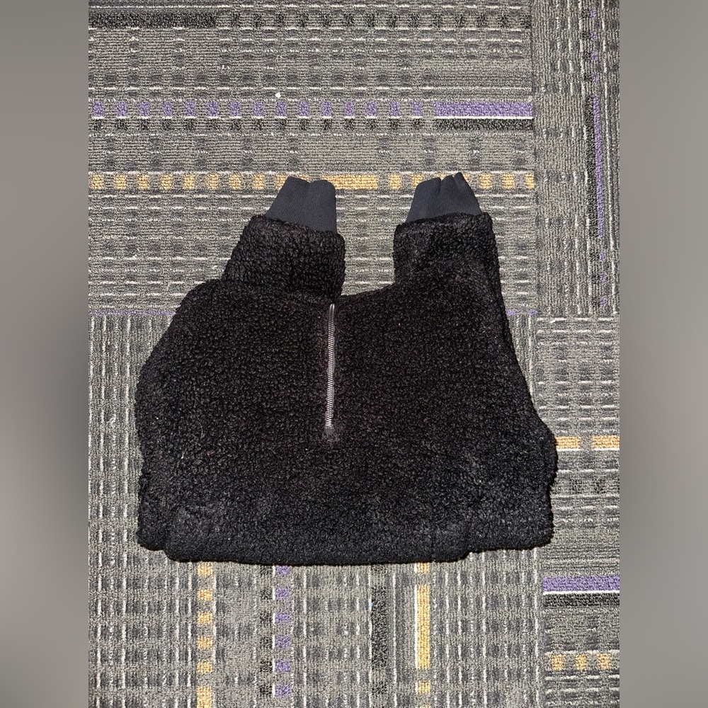 black lululemon sherpa quarter zip hoodie